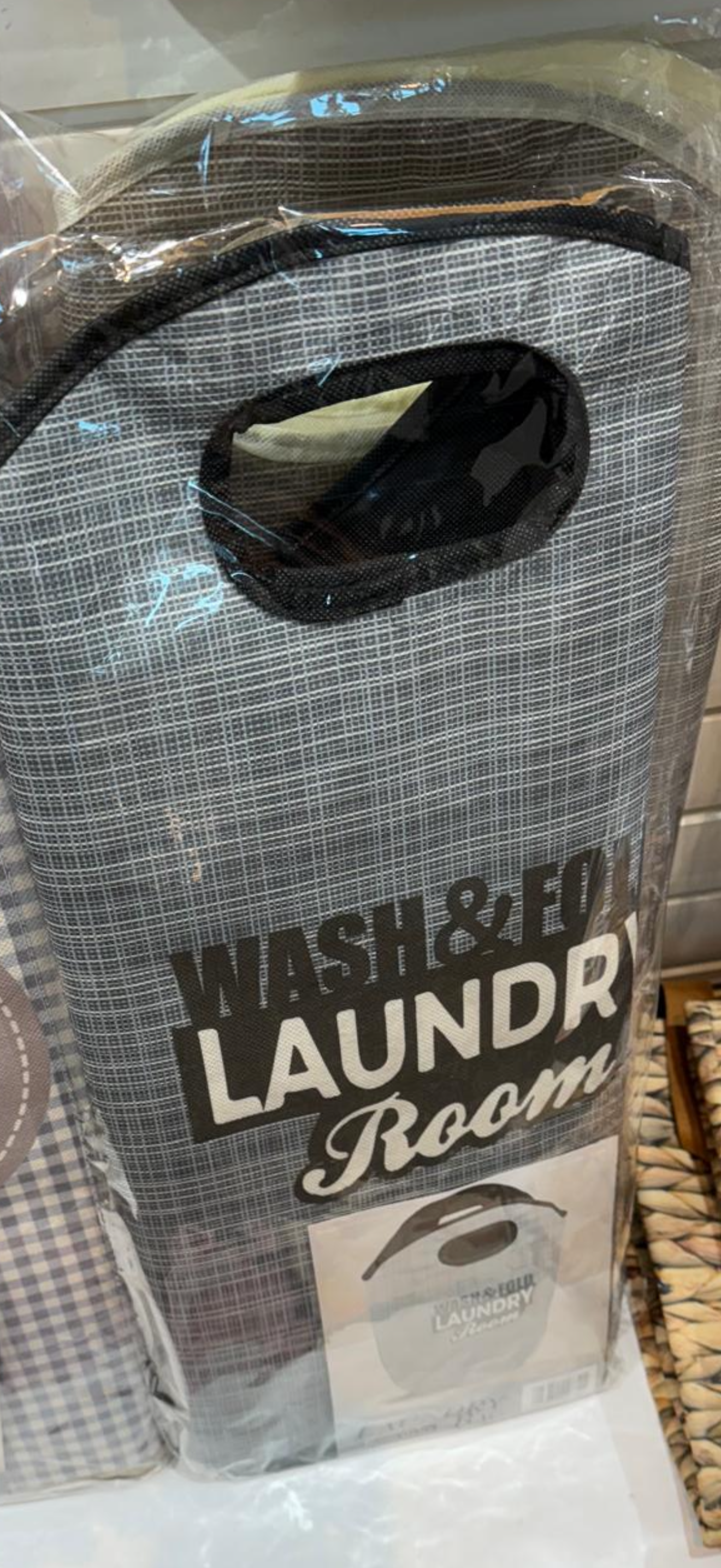 Fold up laundry basket